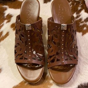 Brighton Daria Brown Wedge Sandals, like new!
